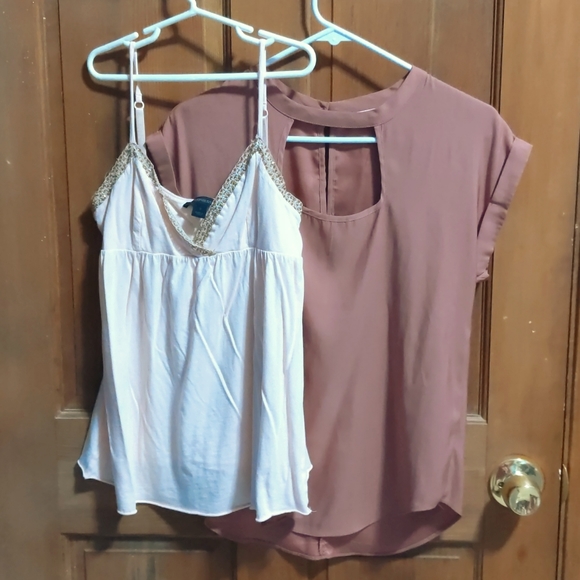 Express Tops - 2 Pink Tops 🩷🩷